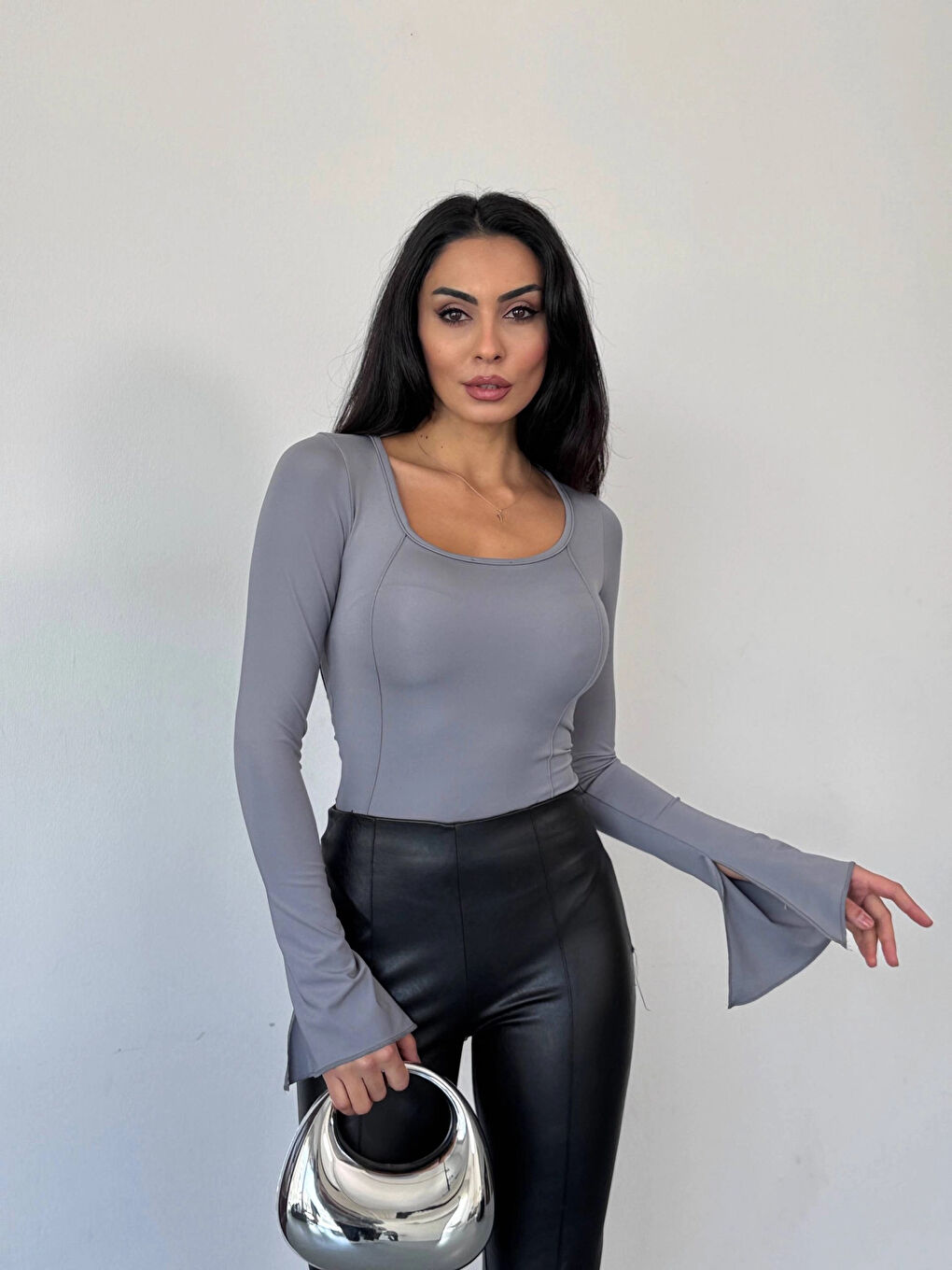 Kadın Gri Uzun Kollu Arkası Bağlamalı Fit Kesim Crop Bluz HZL25W-FRY122771-2