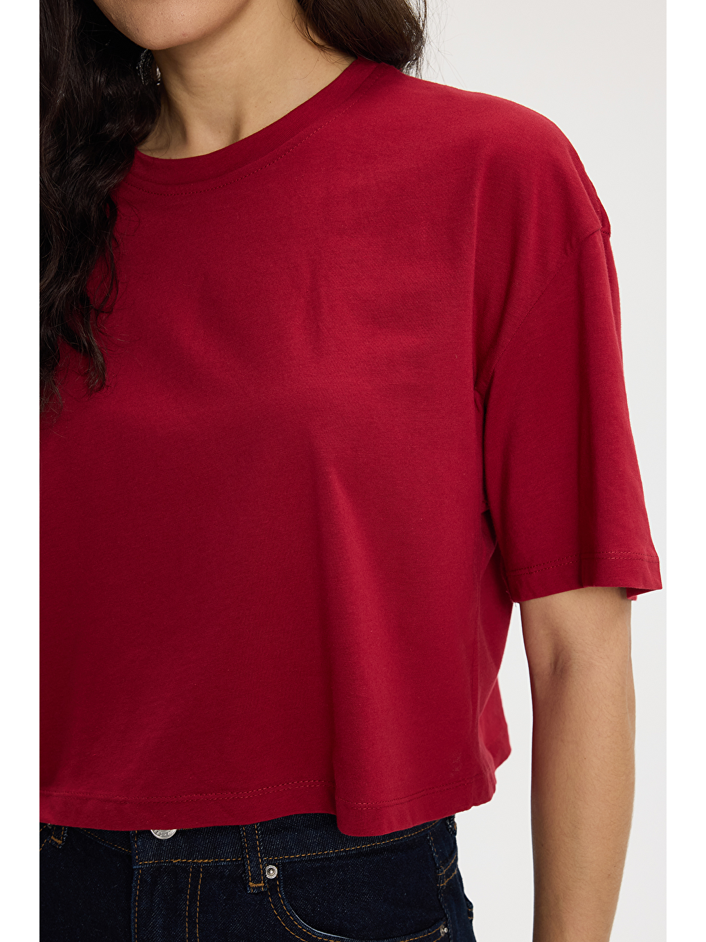Kadın Slim Fit Dar Kesim %100 Pamuk Kısa Kollu Bisiklet Yaka Bordo Crop Tişört-3