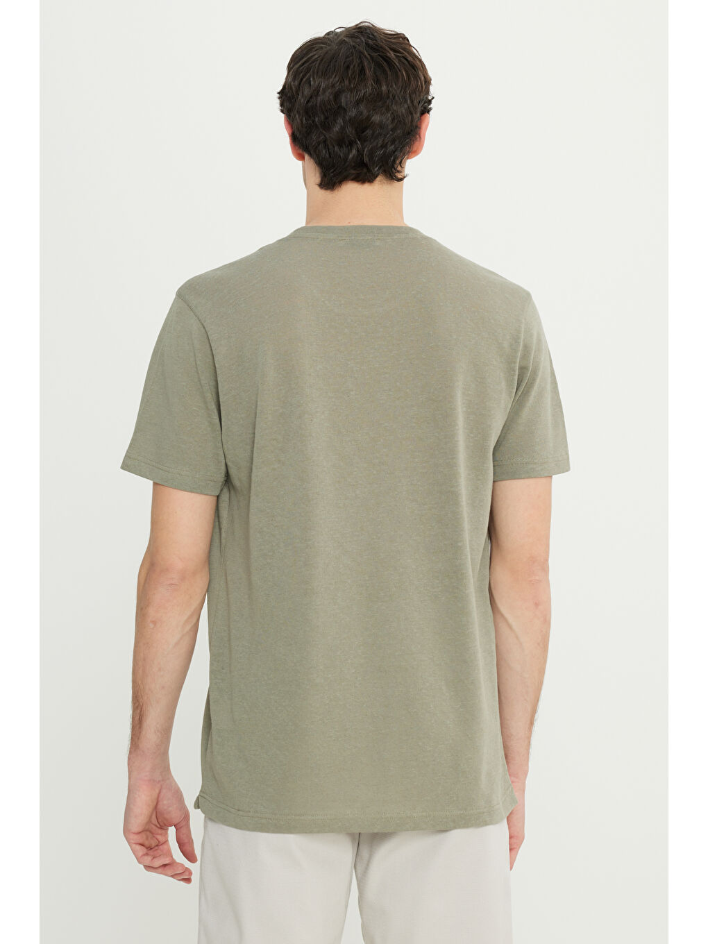 Erkek Haki Pamuklu Slim Fit Dar Kesim Bisiklet Yaka Tişört-4