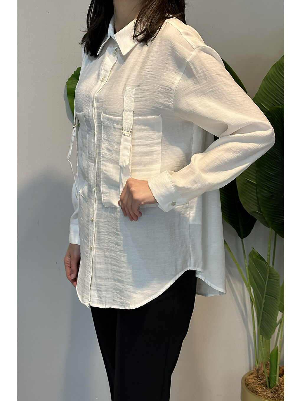 Önden İki Cepli Toka Detaylı Gömlek 191 Ekru-2