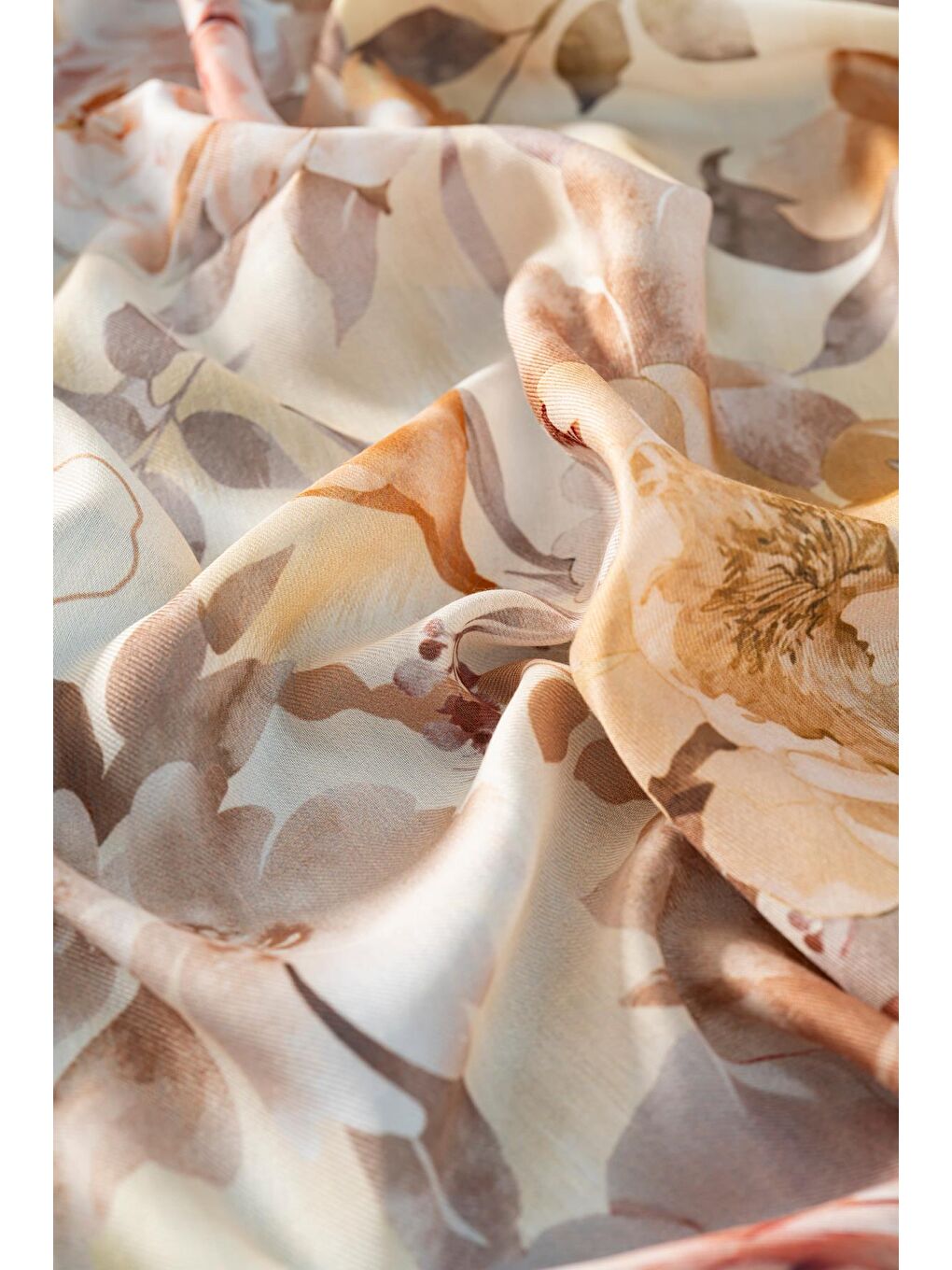 Sarı Kadın Çiçek Desenli Ephedra Soft Eşarp-2