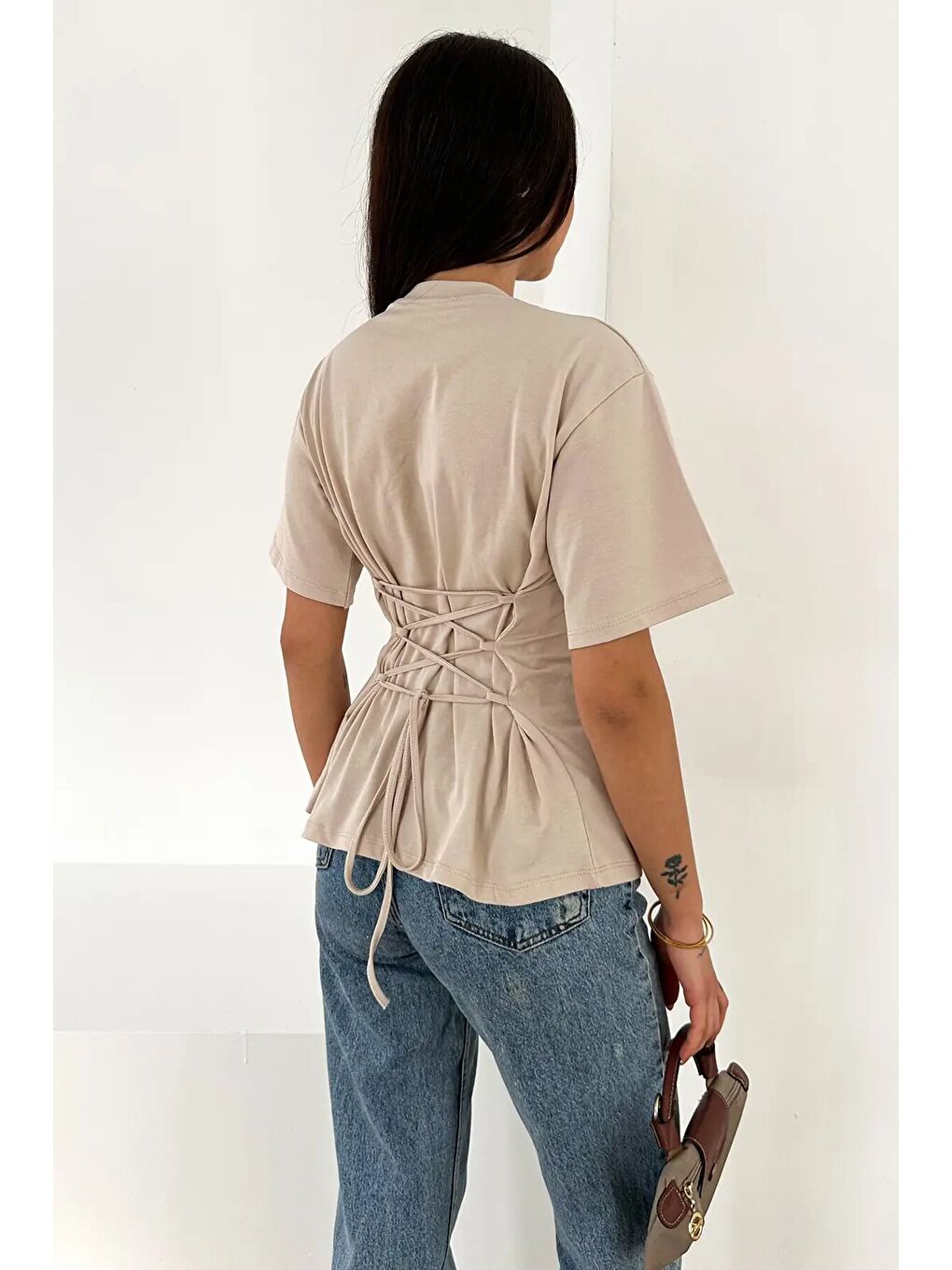 Bağlama Detaylı Kısa Kollu Tişört Bej-2