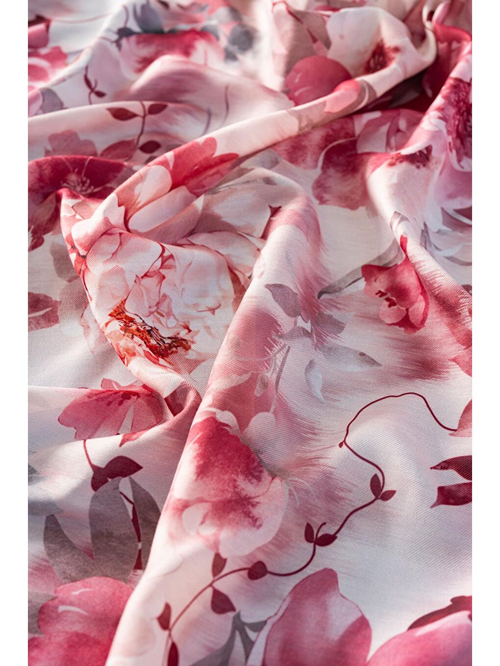 Bordo Kadın Çiçek Desenli Ephedra Soft Eşarp-2