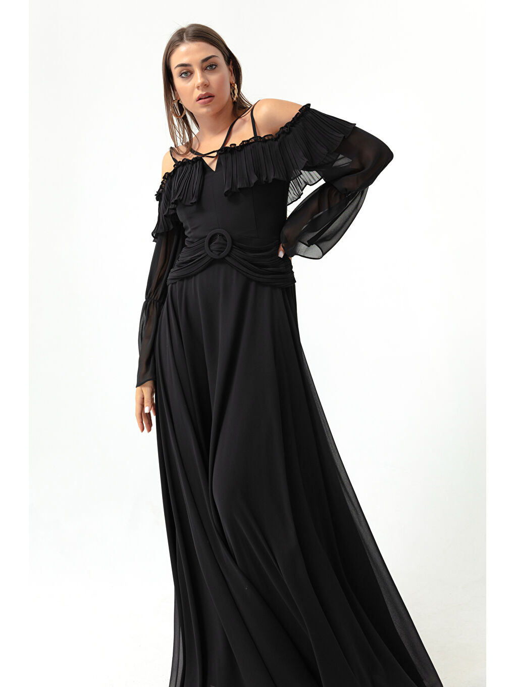 Kadın Siyah Askılı Düşük Kol Şifon Abiye Elbise-1