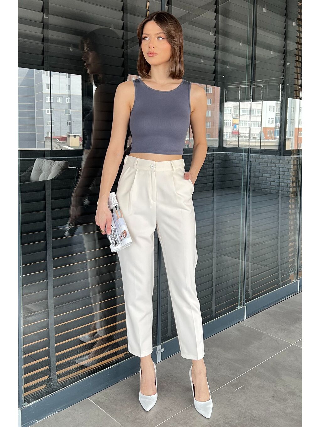Ekru Kadın Yüksek Bel Kumaş Pantolon-1