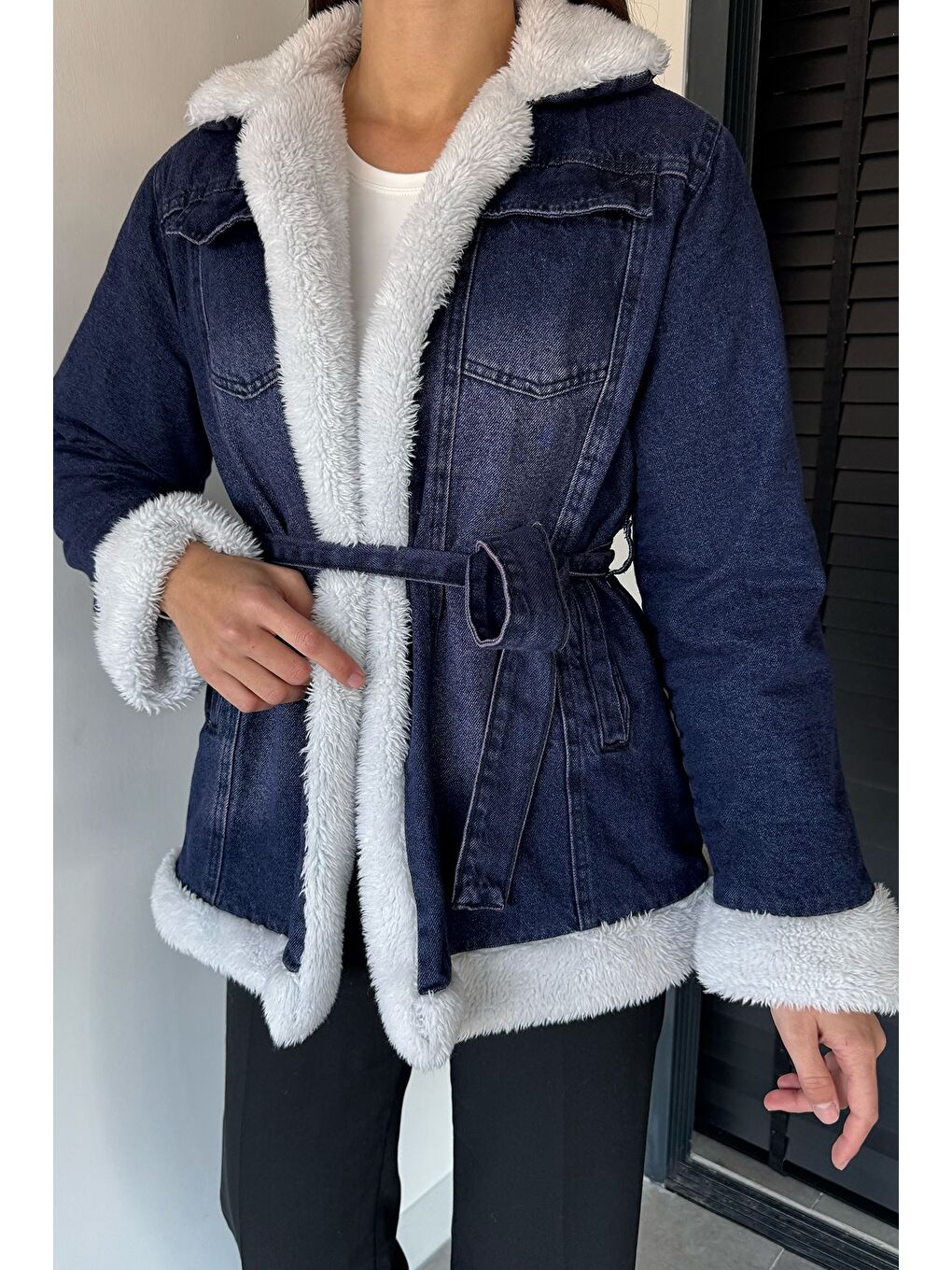 Lacivert Kadın Bel Kuşaklı İçi Pelüş Jean Jean Ceket