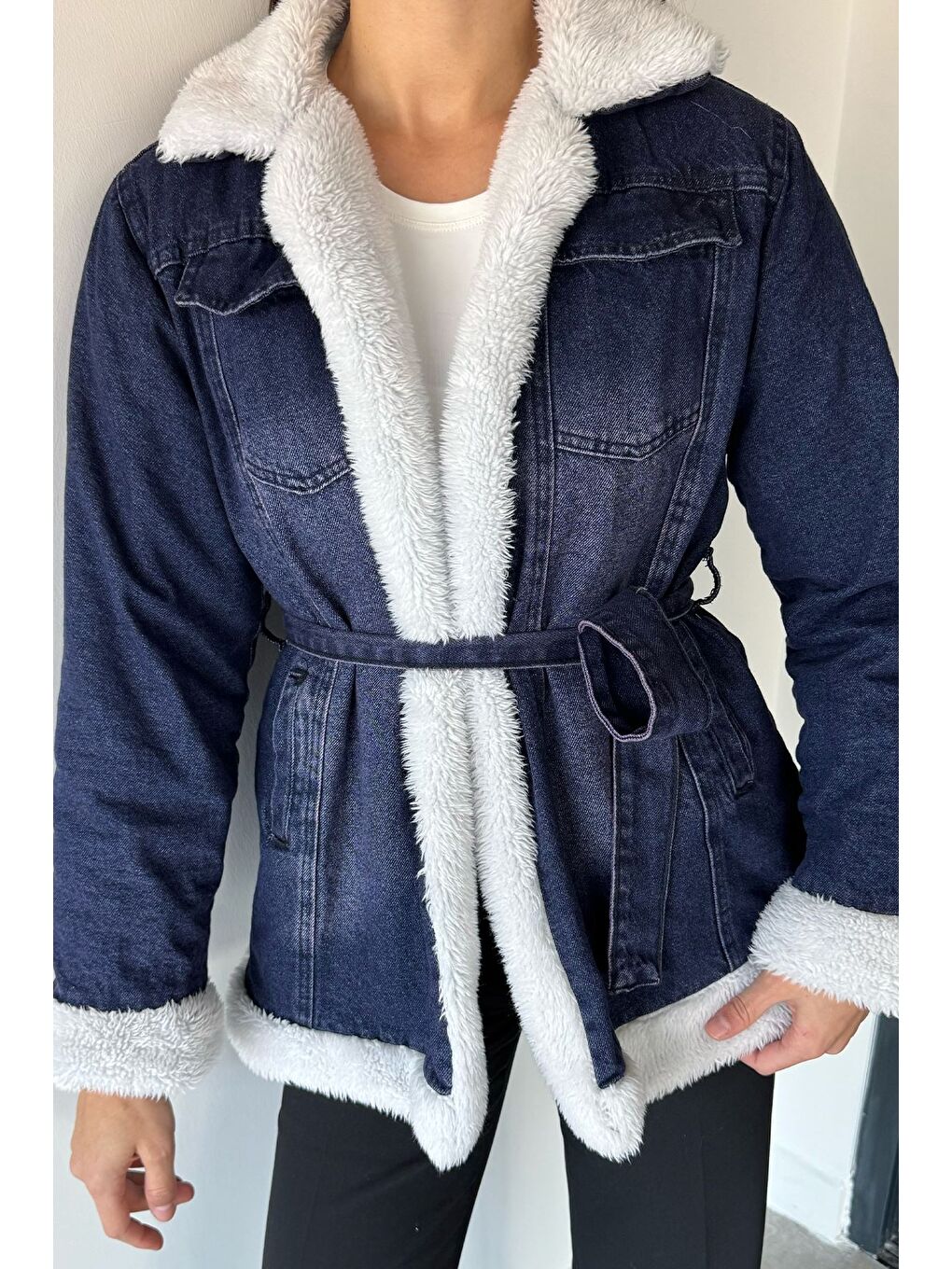 Lacivert Kadın Bel Kuşaklı İçi Pelüş Jean Jean Ceket-2