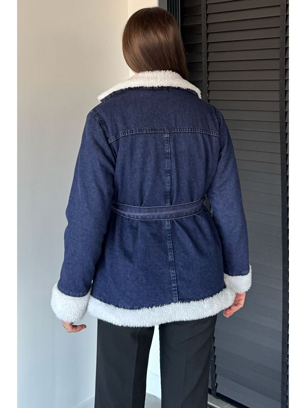 Lacivert Kadın Bel Kuşaklı İçi Pelüş Jean Jean Ceket-3