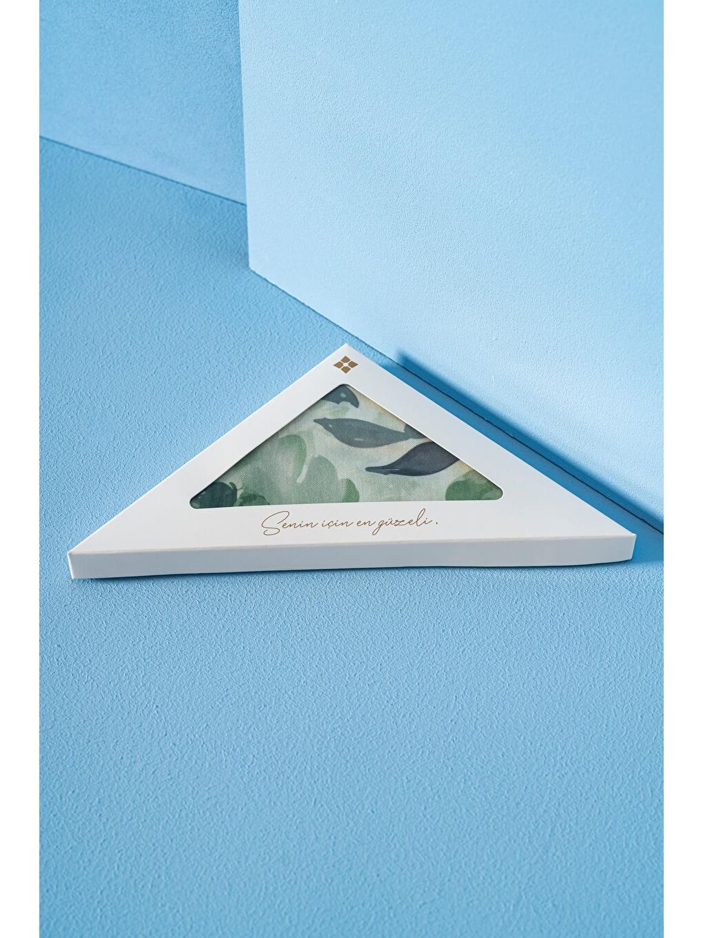 Yeşil Kadın Çiçek Desenli Ephedra Soft Eşarp-1