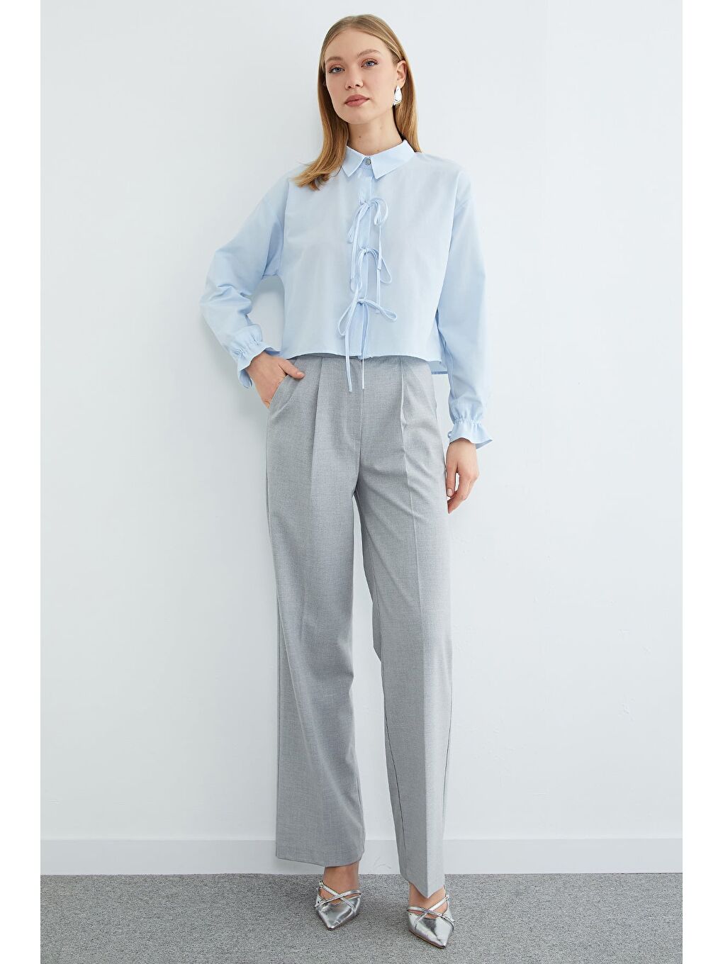 Mavi Önü Bağlamalı Düğmeli Crop Gömlek-2