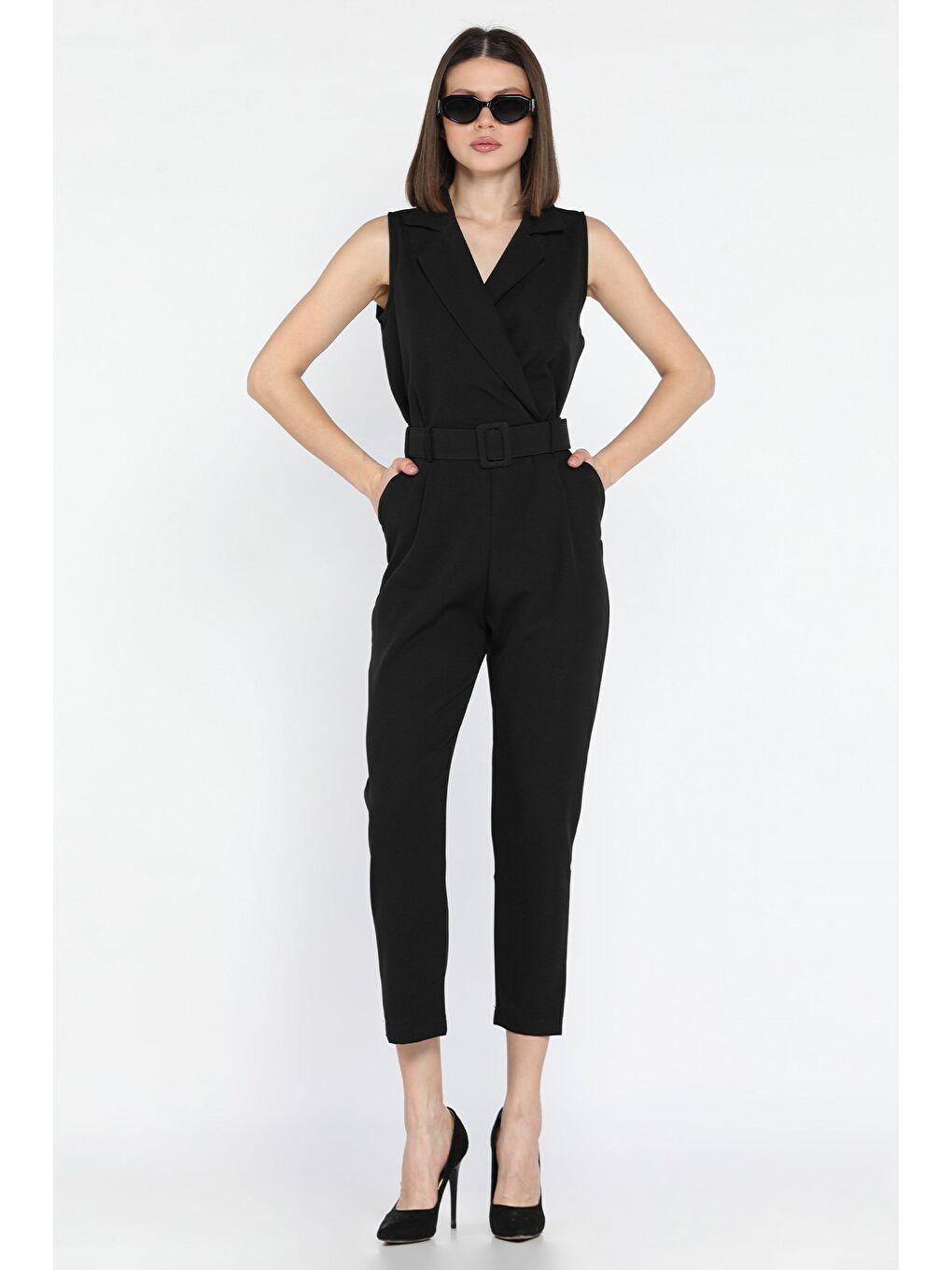 Siyah Kemerli Kruvaze Yaka Sıfır Kol Kadın Tulum