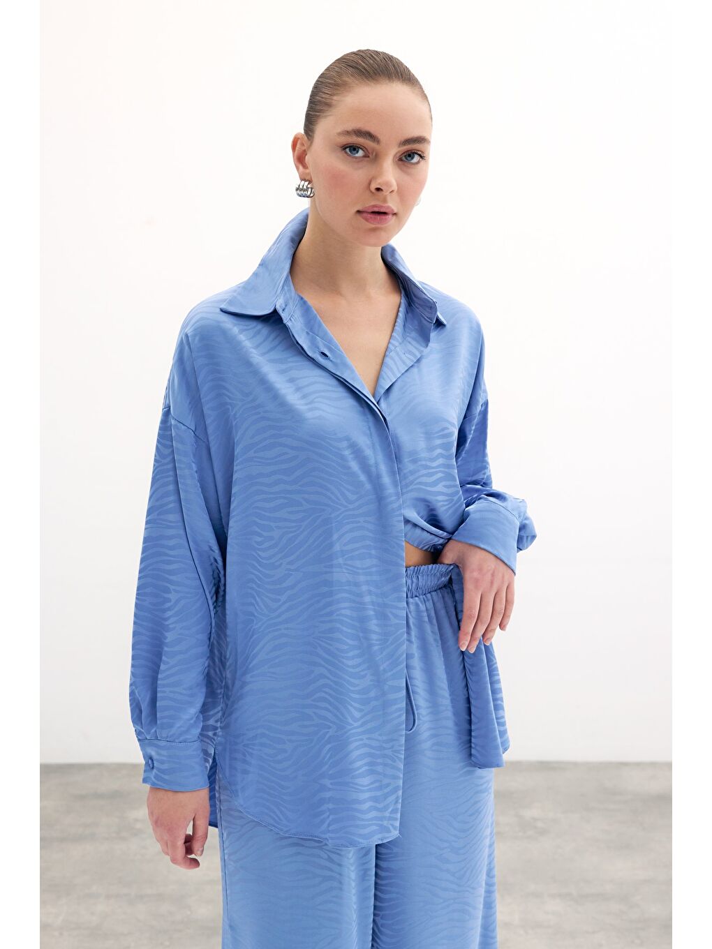 Zebra Desenli Salaş Gömlek - İndigo-1