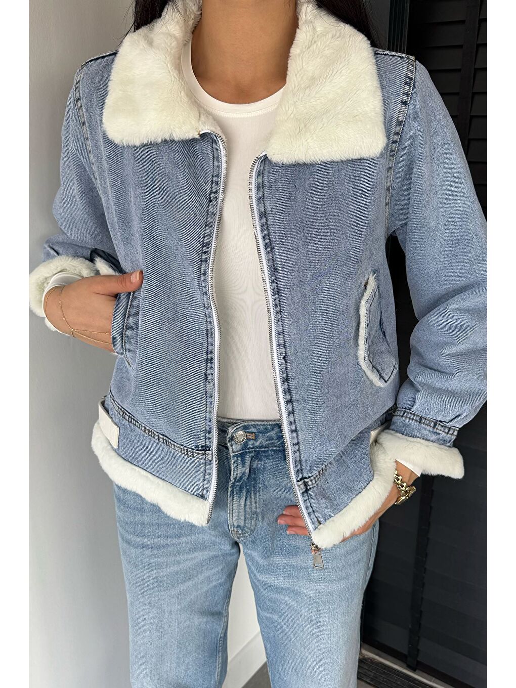 Mavi Kadın Kemer Detaylı Çift Cepli İçi Kürklü Jean Jean Ceket-2