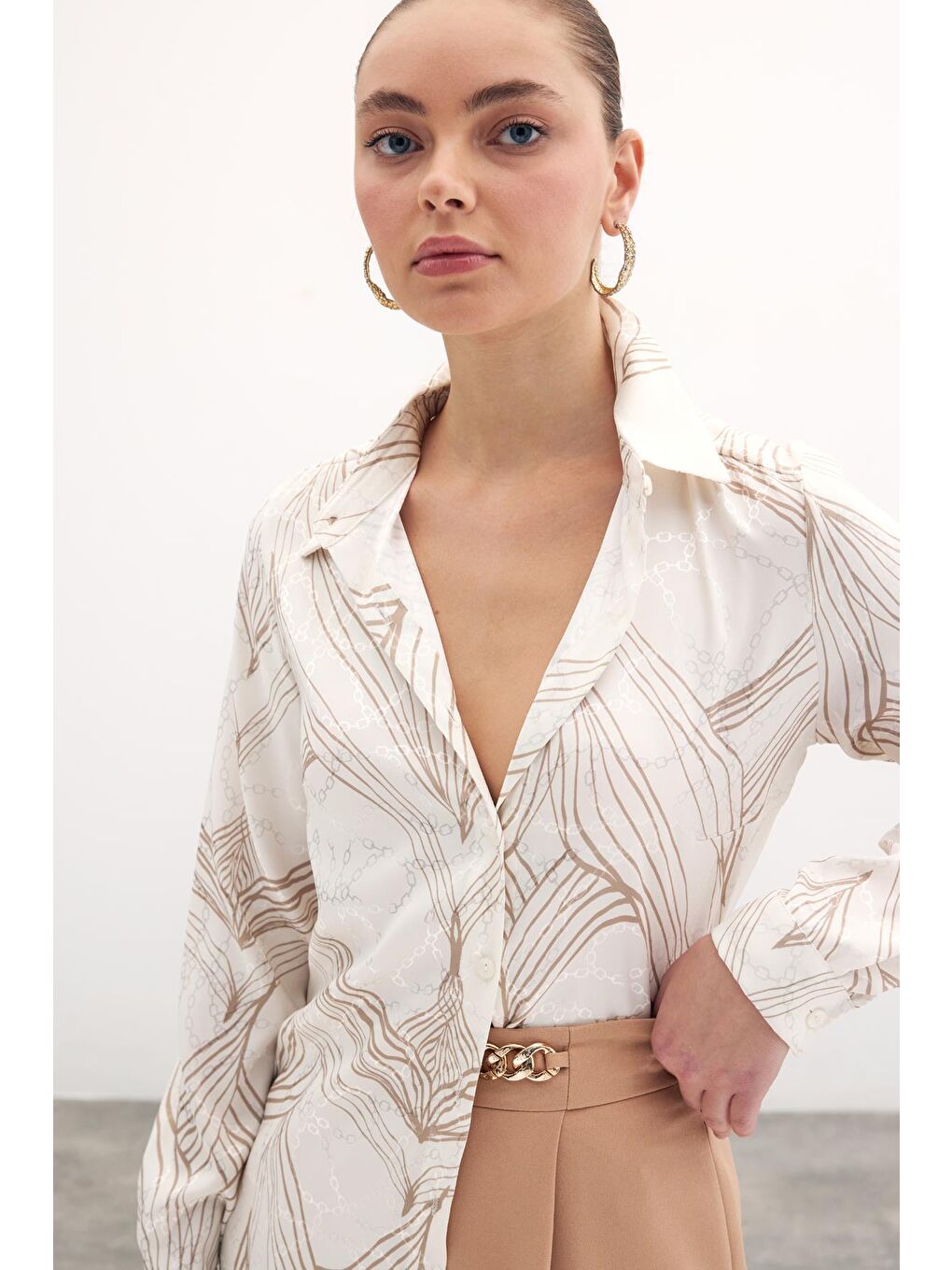 Bej Desenli Saten Gömlek - Taş-2