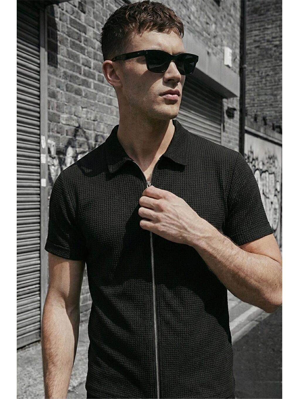 Siyah Qui Fermuar Detaylı Polo Yaka Dokulu Örme Gömlek Ceket