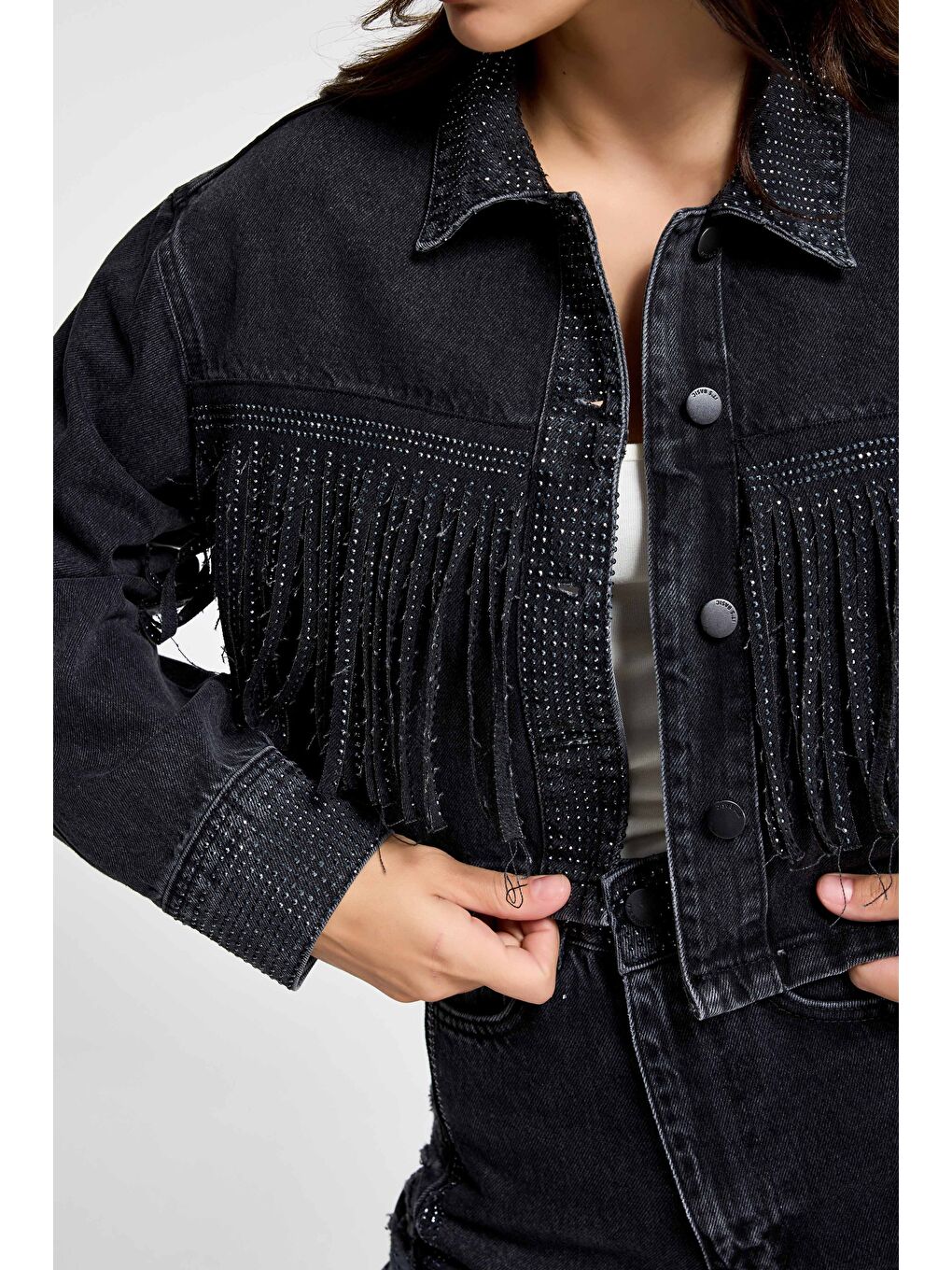 Gri Kadın Füme Renk T-1w5-1 Crop Fit Düğmeli Özel Tasarım Denim Ceket-1