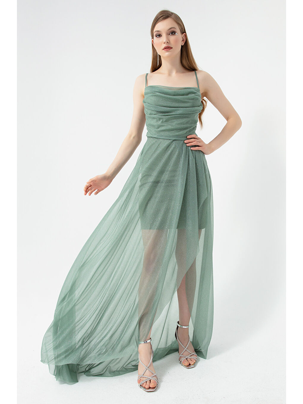 Kadın Mint Yeşili Göğüs Drapeli Volanlı Simli Abiye