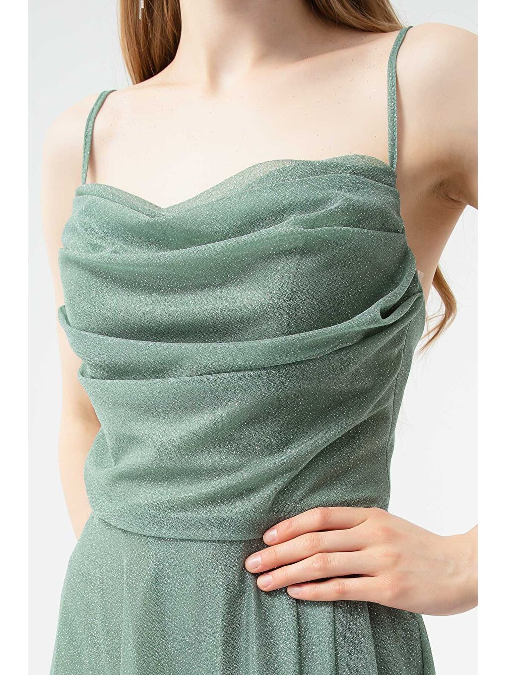 Kadın Mint Yeşili Göğüs Drapeli Volanlı Simli Abiye-3