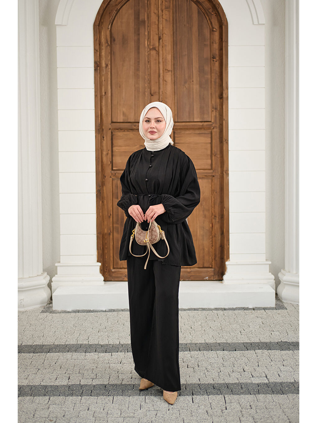 Kadın Çoban Düğmeli Pantolonlu Pilise Detay Takım Siyah-3