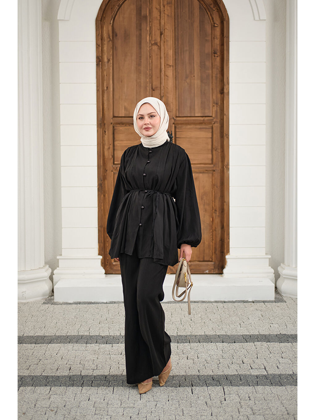 Kadın Çoban Düğmeli Pantolonlu Pilise Detay Takım Siyah-4