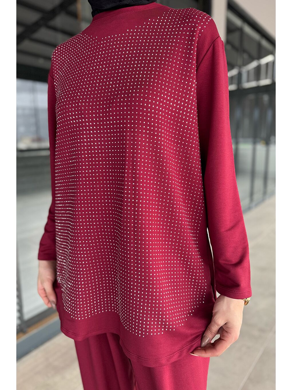 Bordo Taş İşlemeli Bisiklet Yaka Tunik Pantolon Tesettür İkili Takım-5