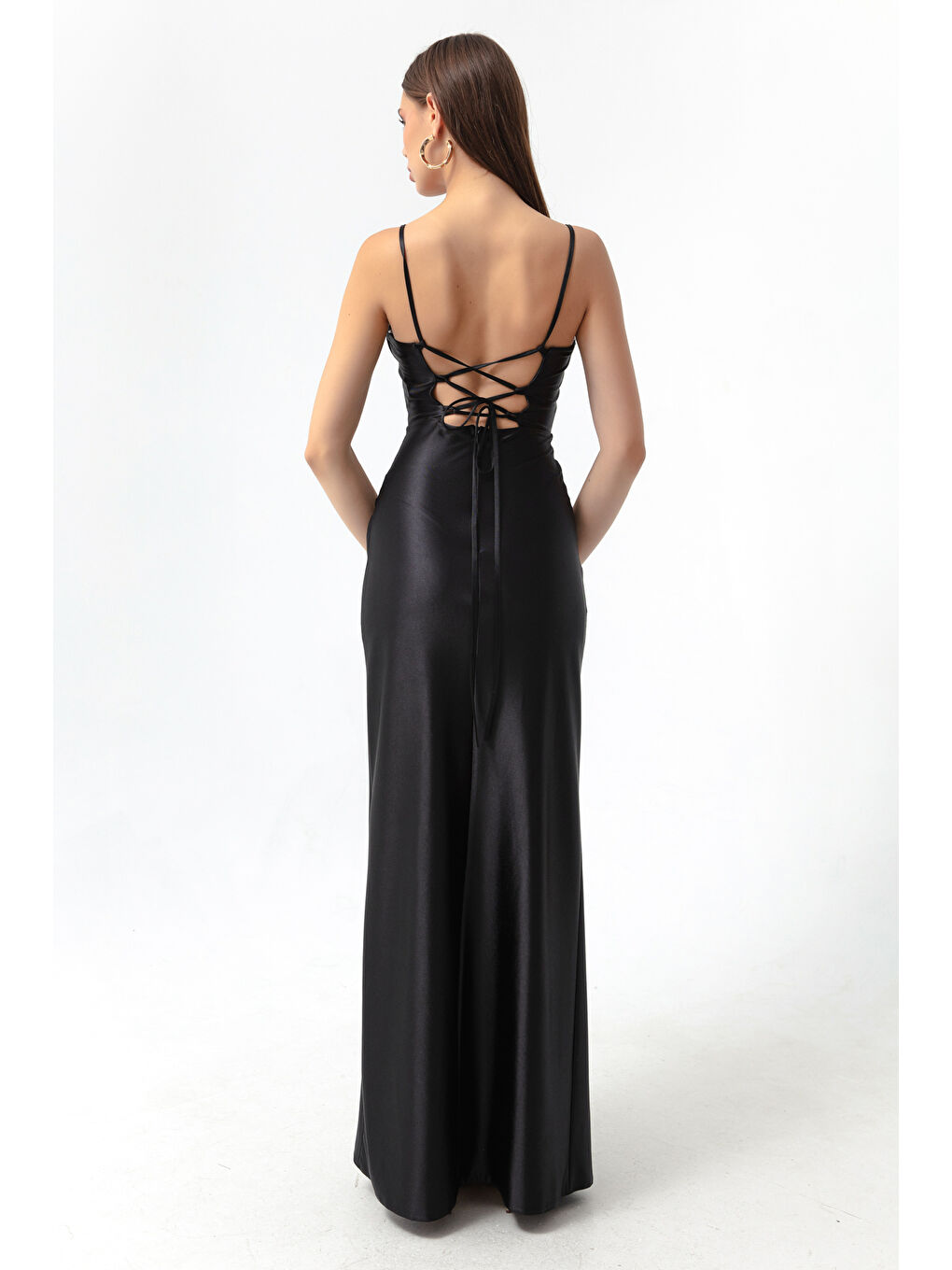 Kadın Siyah Balen Korse Detaylı Yırtmaçlı Uzun Abiye Elbise-4