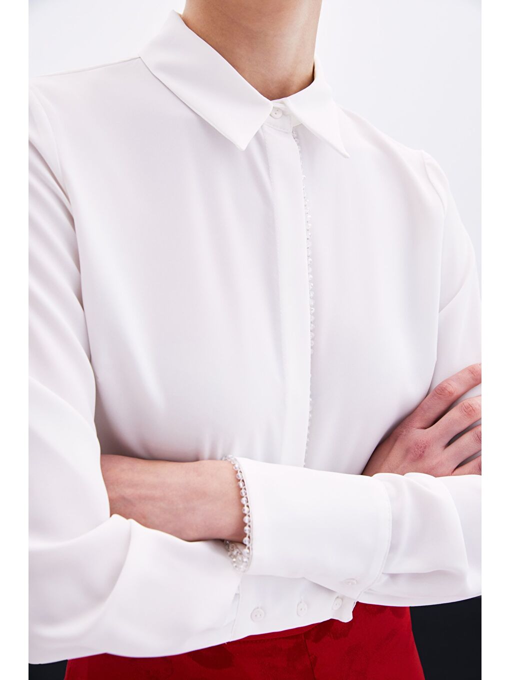 Boncuk Aksesuarlı Gömlek - Ekru-6