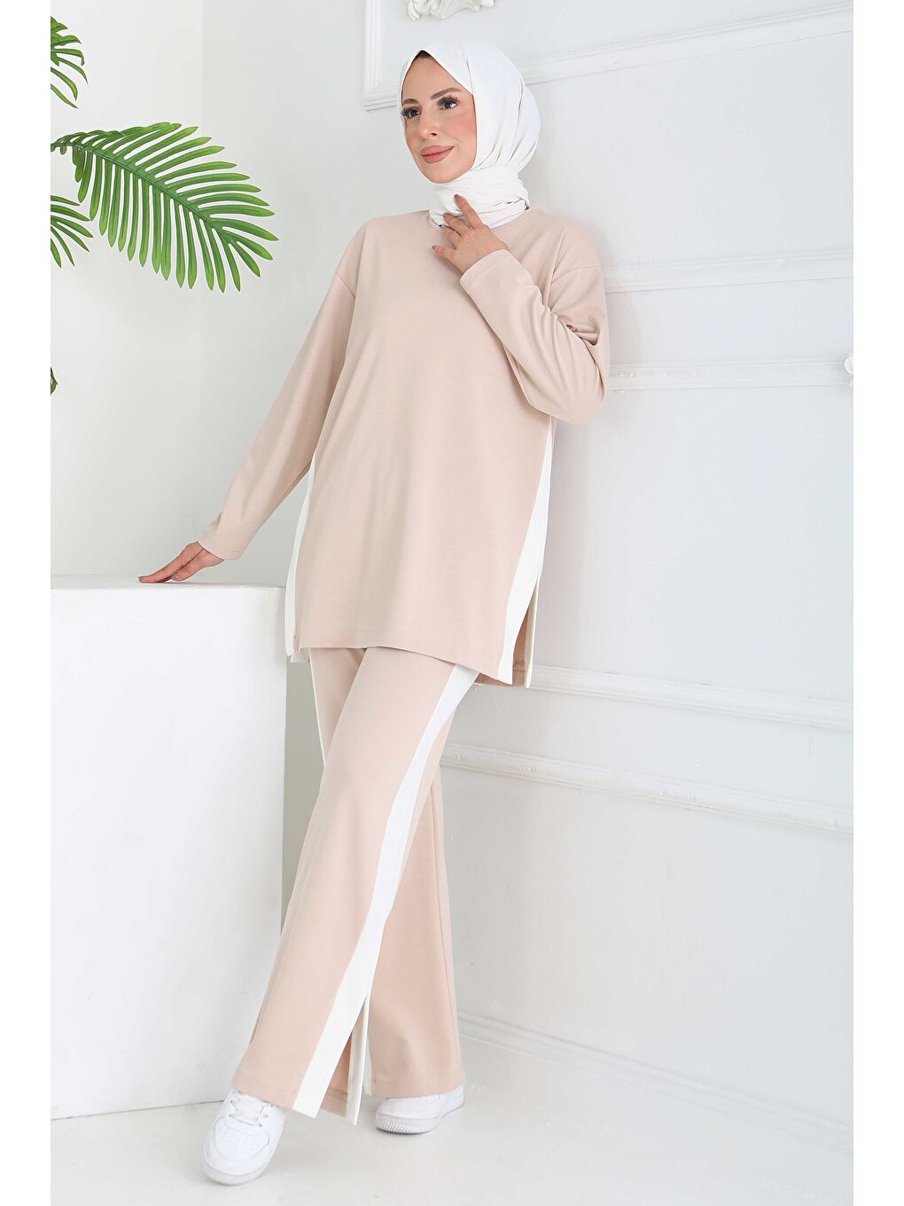 Ekru Garnili Yırtmaçlı Modal İkili Takım Krem - 28012-KREM-1