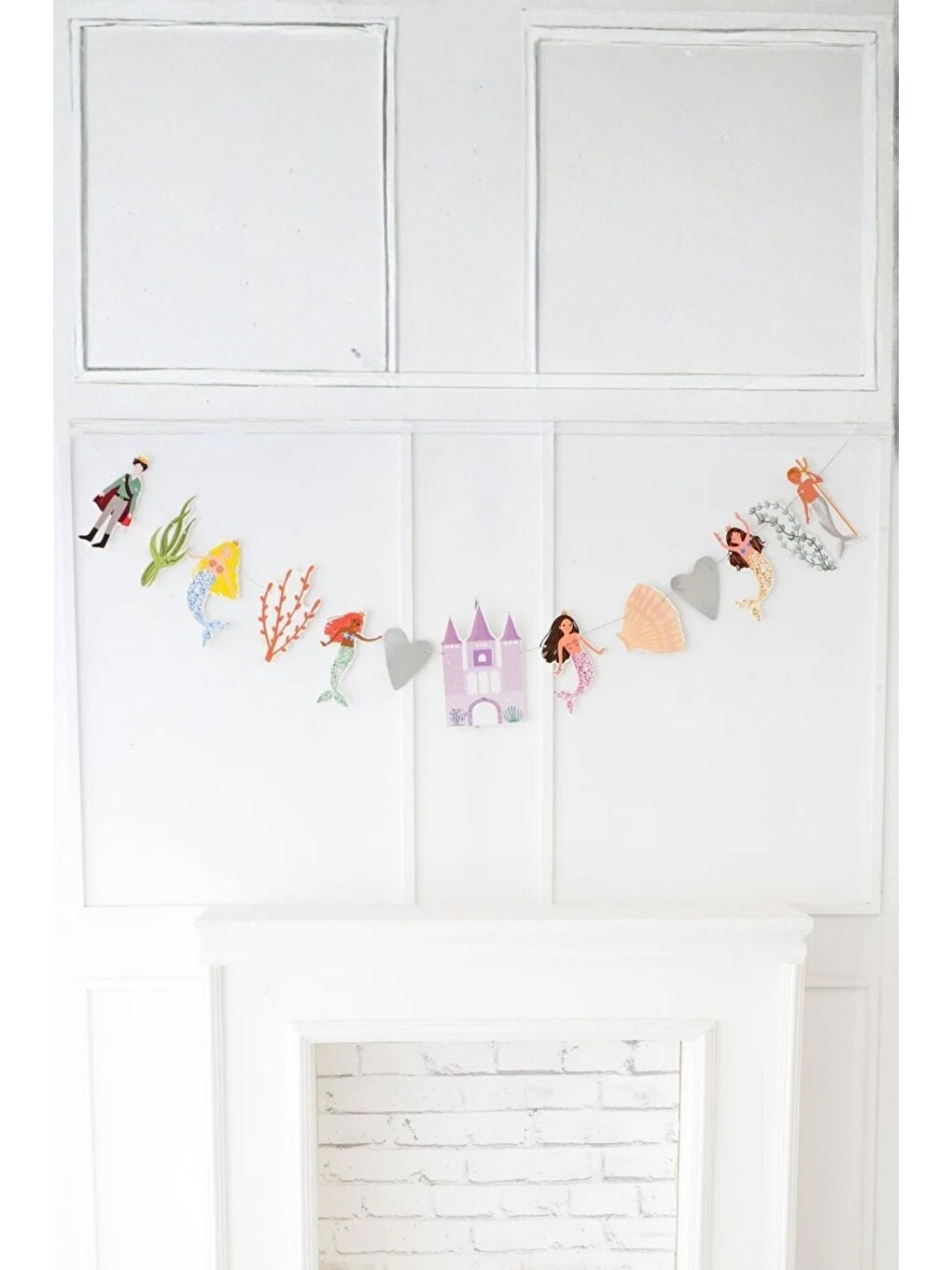 Karışık Çok Renkli  Deniz Kızı ve Şato Temalı Parti Banner