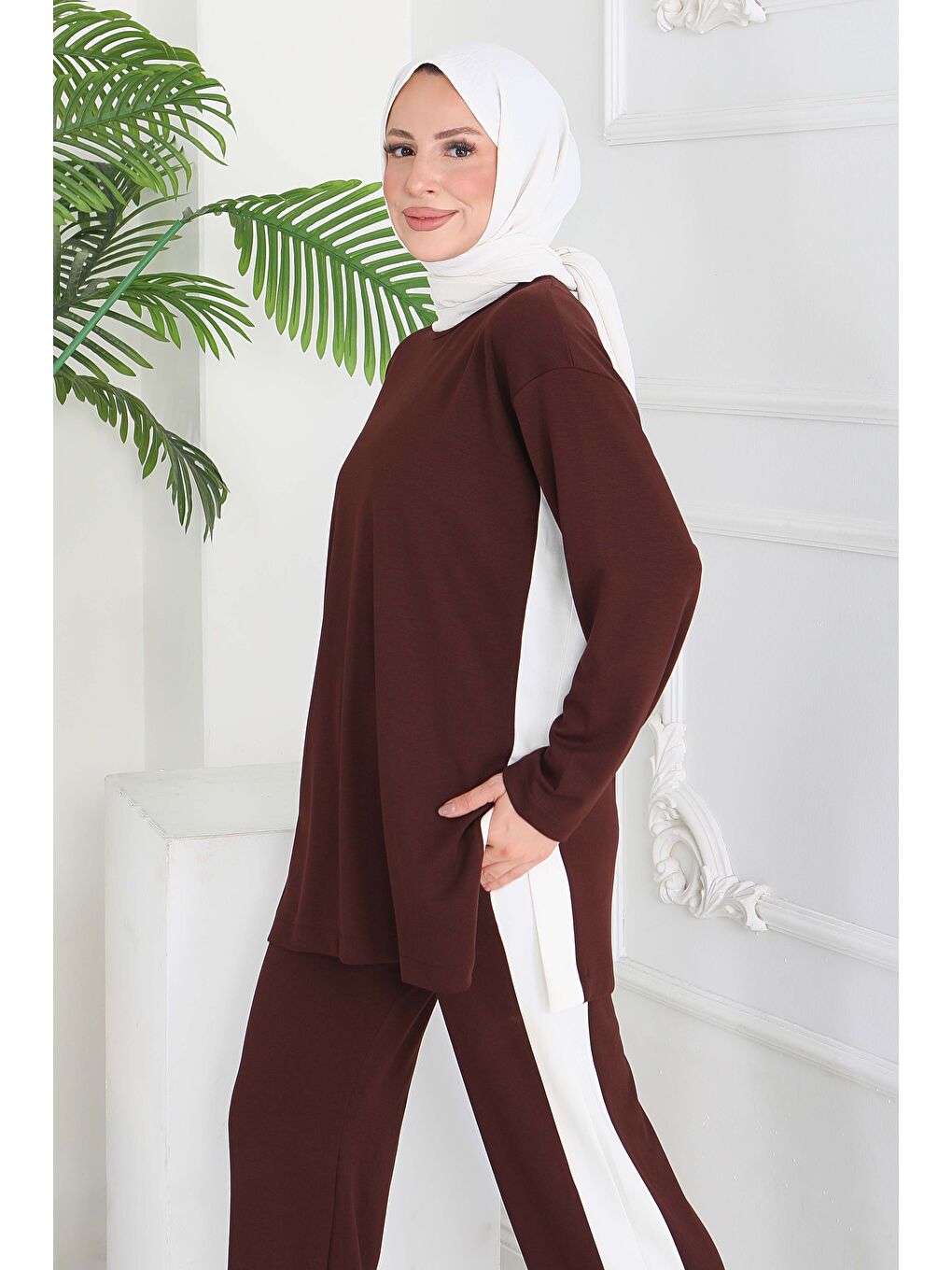 Kahverengi Garnili Yırtmaçlı Modal İkili Takım Kahve - 28012-KAHVE-1