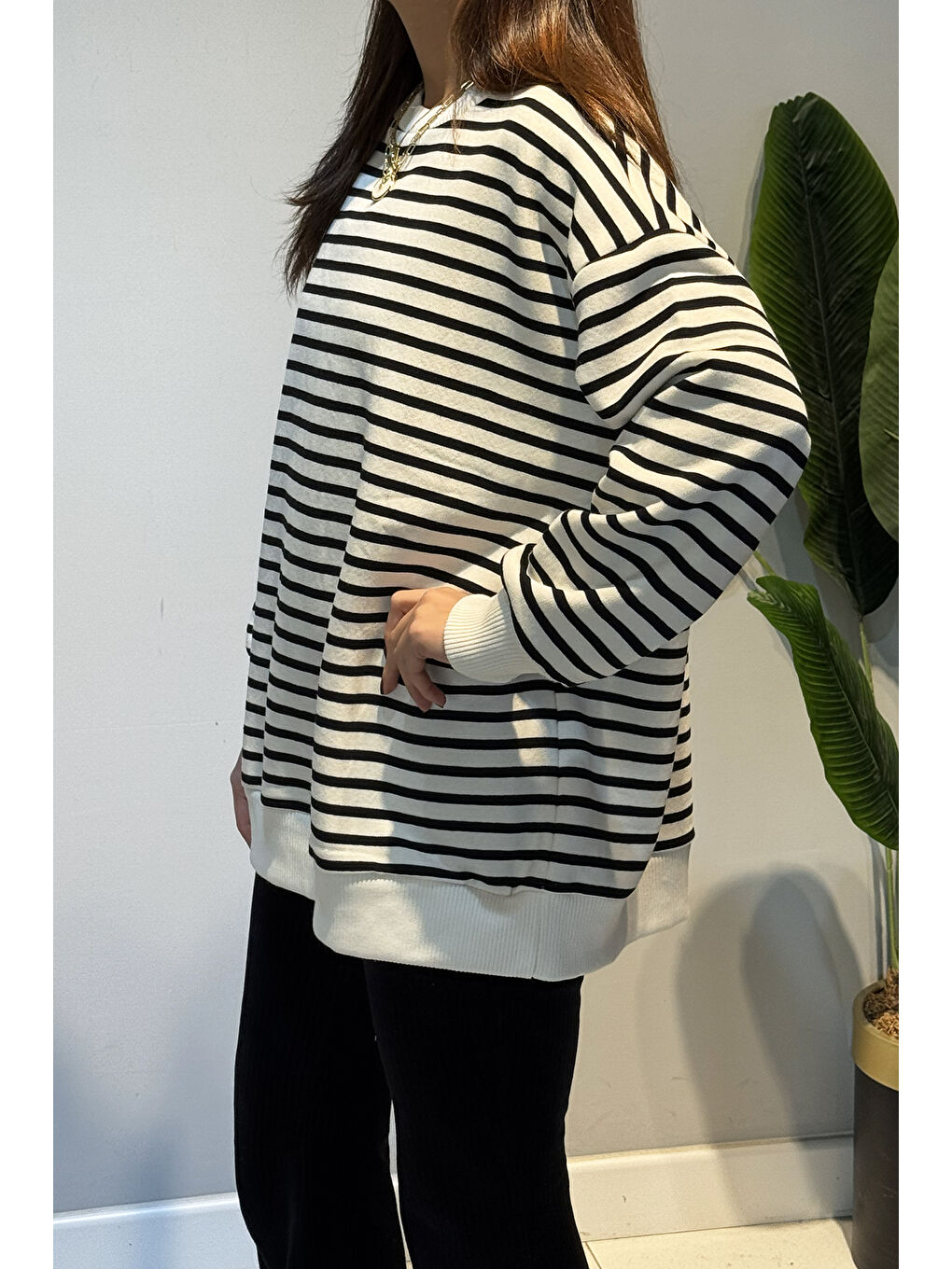 Bisiklet Yaka Çizgili Basic Uzun Kol Sweatshirt 3030 Siyah-2