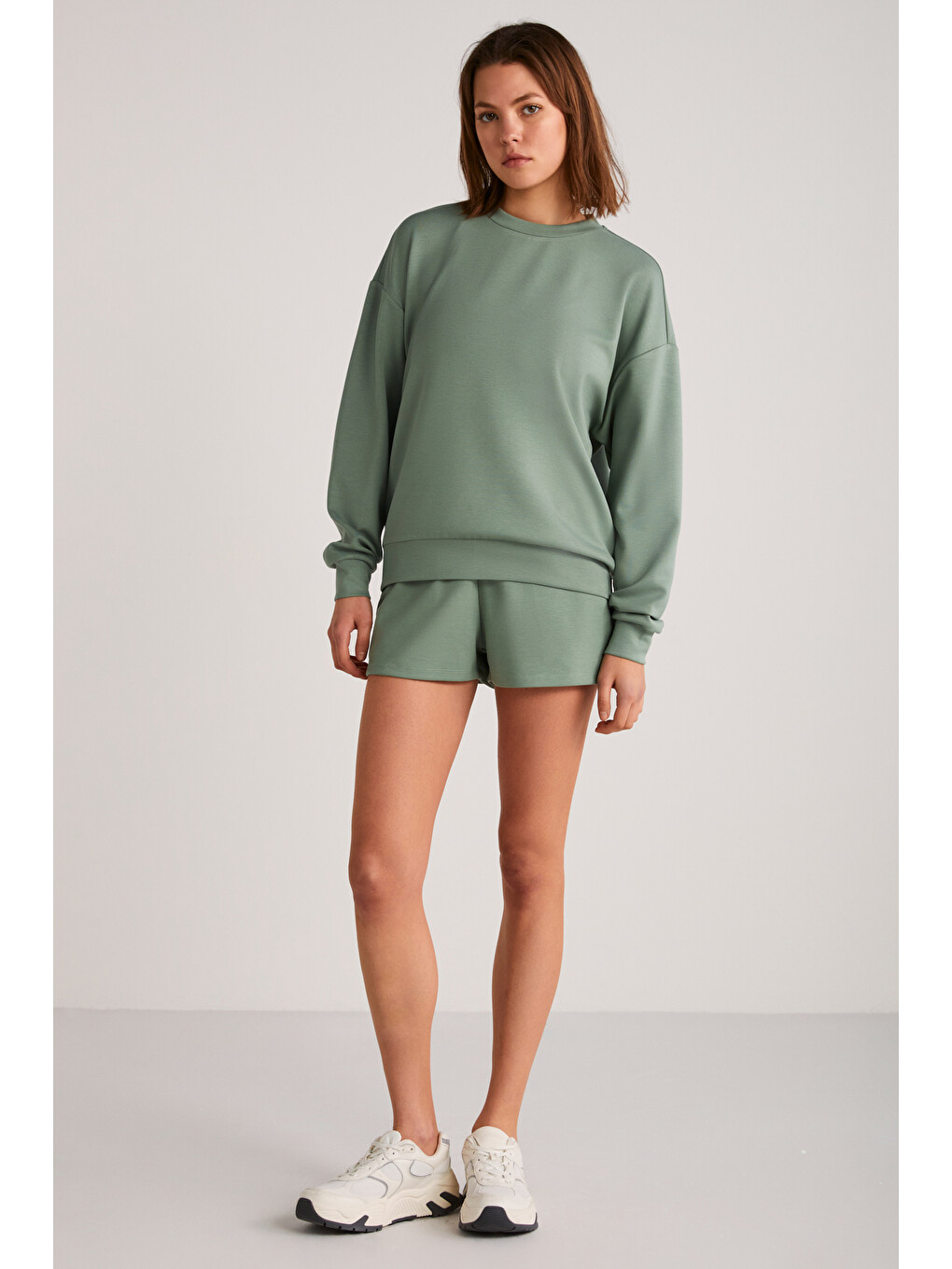 Maisie Kadın Scuba Kumaşlı Aşırı Yumuşak Yuvarlak Yakalı Oversize Mint Yeşil Sweatshirt
