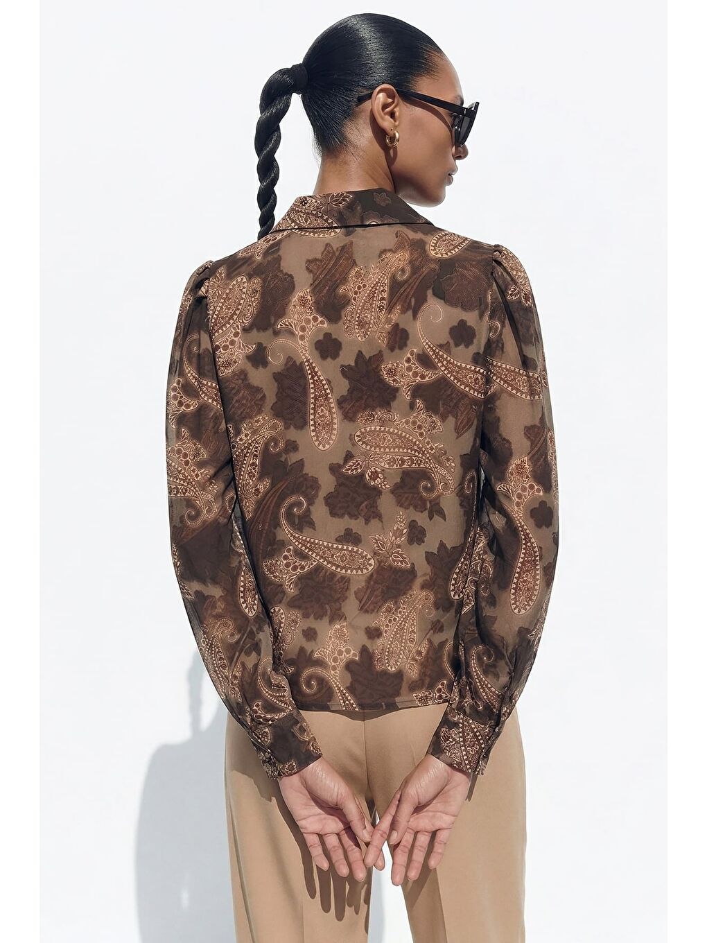 Kahverengi Şal Desen Kolu Büzgülü Gömlek - Kahve-4