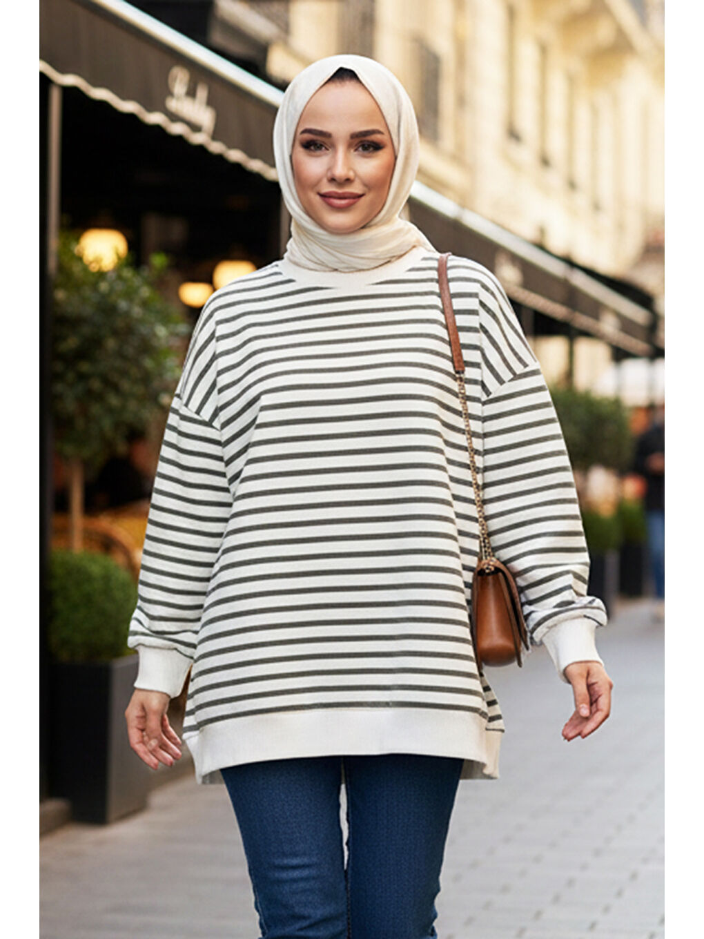 Bisiklet Yaka Çizgili Basic Uzun Kol Sweatshirt 3030 Haki