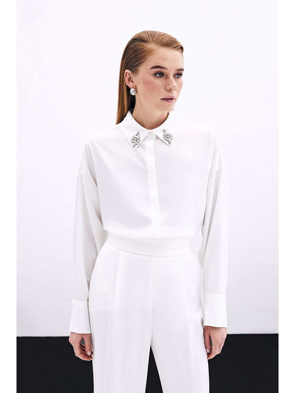 Aksesuar Detaylı Gömlek - Ekru-3