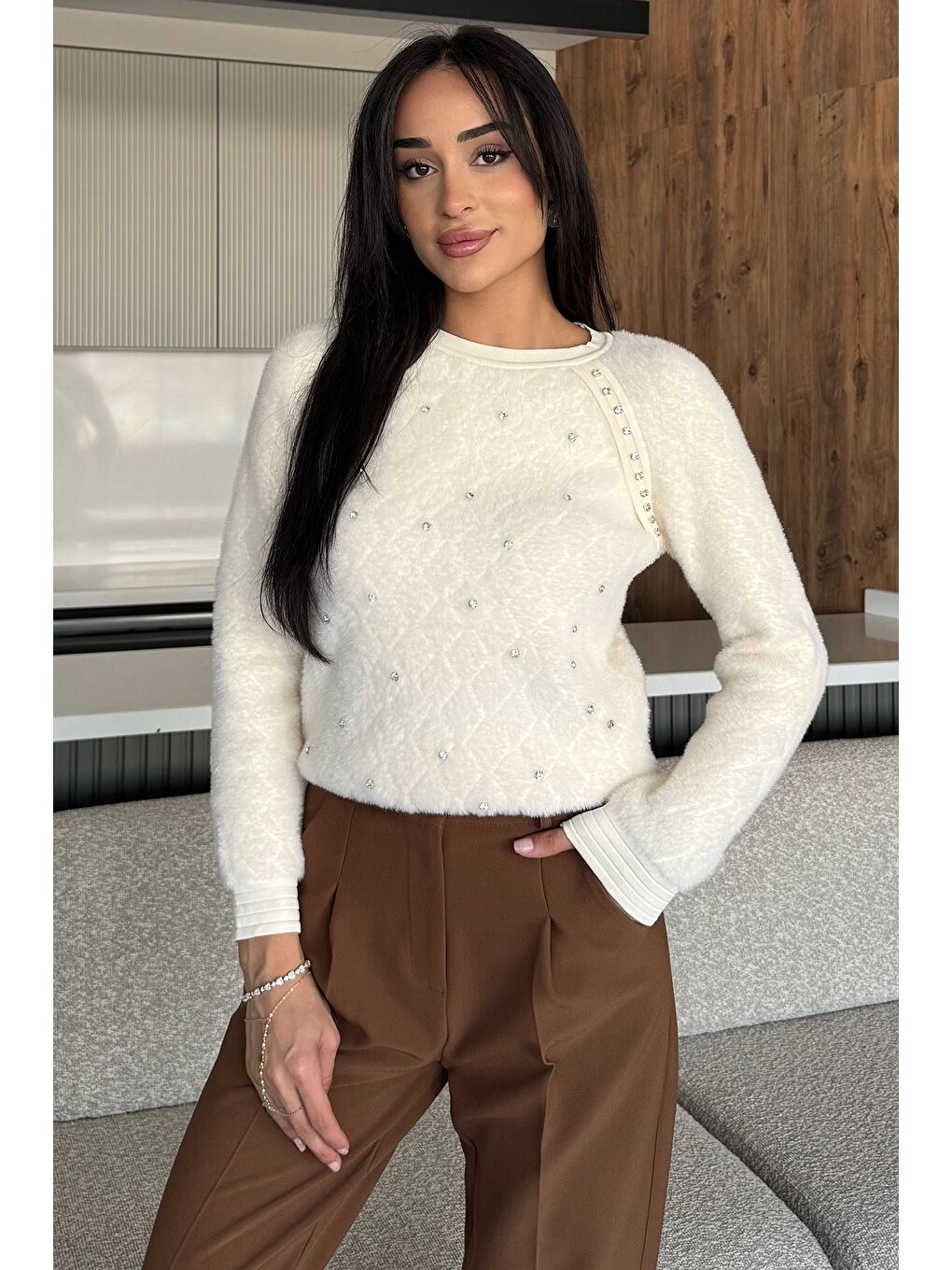 Ekru Taşlı Yumoş Triko Kazak (s,m,l Uyumludur)