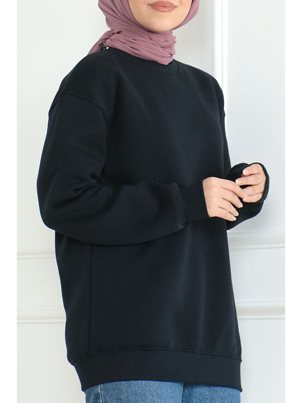 Kadın Bisiklet Yaka Salak Sweatshirt Lacivert - 26617-2