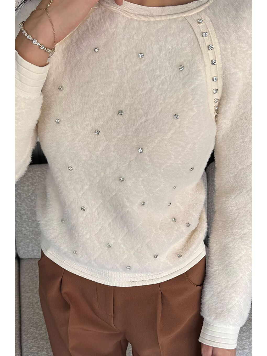 Ekru Taşlı Yumoş Triko Kazak (s,m,l Uyumludur)-2
