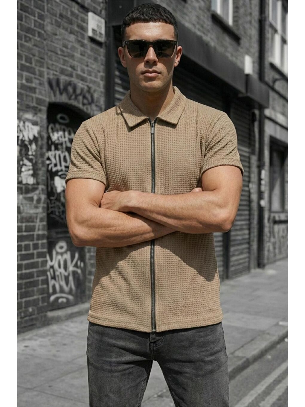Kahverengi Qui Fermuar Detaylı Kısa Kollu Dokulu Örme Gömlek Ceket (Polo Yaka)-1