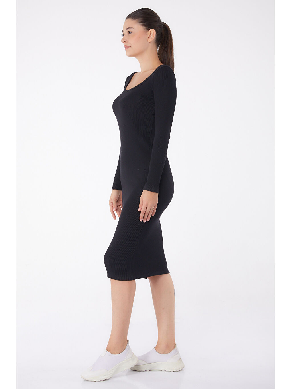 Havuz Yaka Midi Elbise Siyah - 26125-3