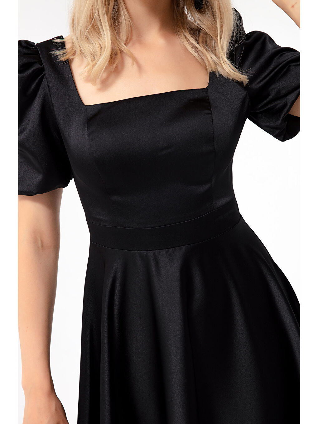 Kadın Siyah Balon Kol Kloş Kesim Midi Saten Abiye Elbise-2