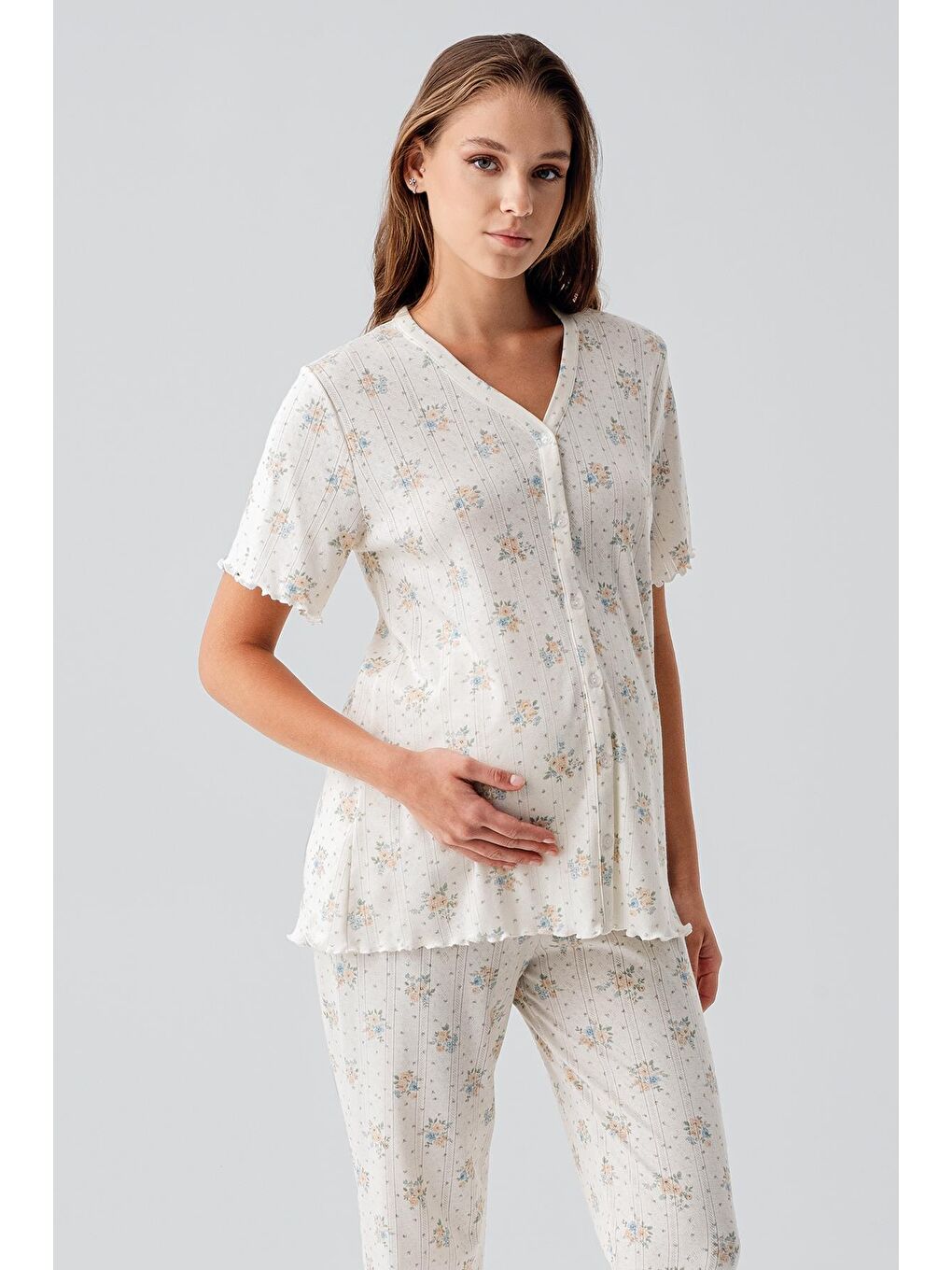 Renksiz Kısa Kollu Düğmeli Çiçek Desenli Ajurlu %100 Pamuk Hamile Pijama Takım 19203-3