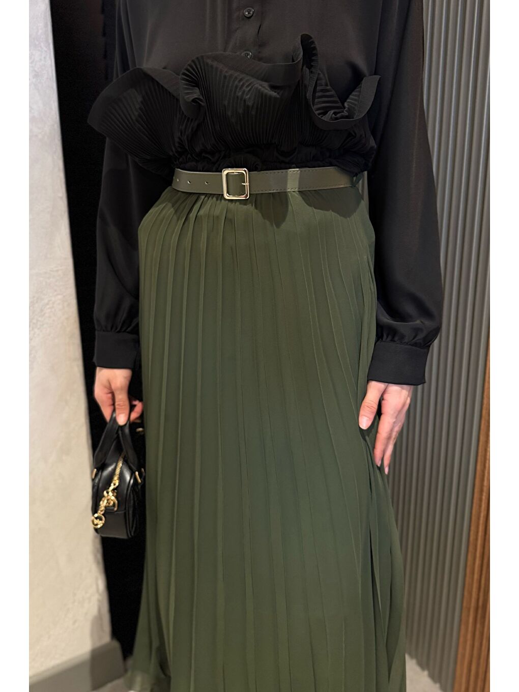 Haki Kemerli Piliseli Tesettür Şifon Etek-5