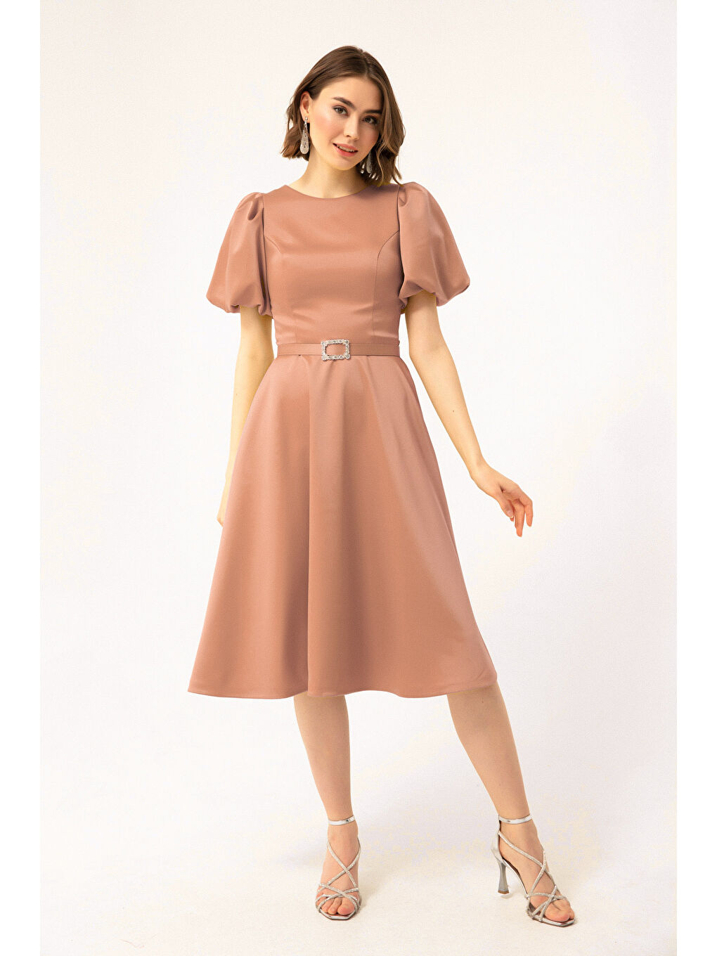 Pembe Kadın Pudra Balon Kollu Taşlı Kemerli Mini Saten Abiye Elbise-1