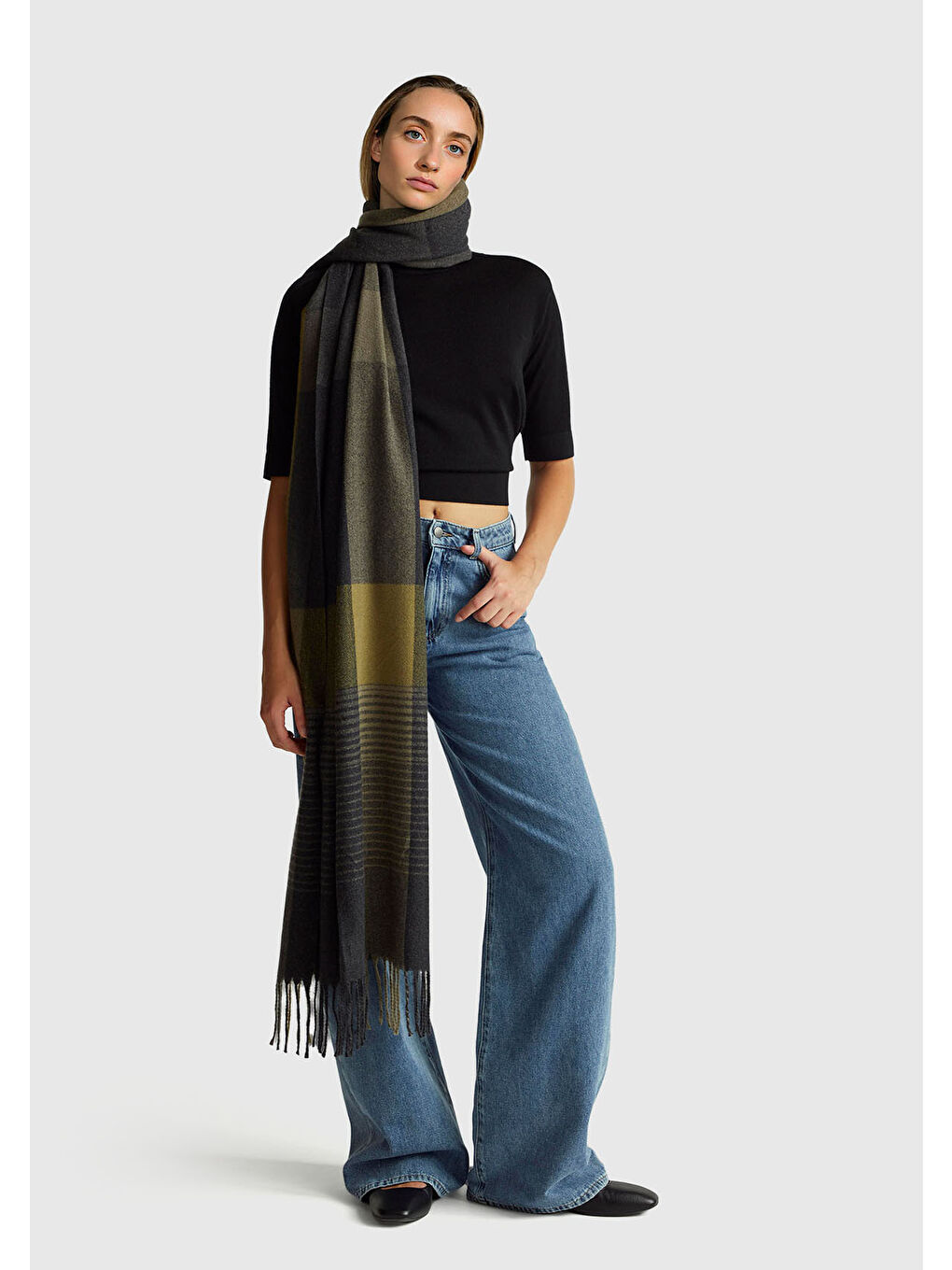 Siyah Kadın Sİyah %100 Yün Bisiklet Yaka Kısa Kollu Kazak-4