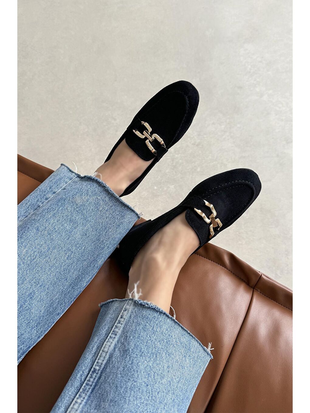 Luca  Kadın Toka  Detay Süet Babet Siyah-1