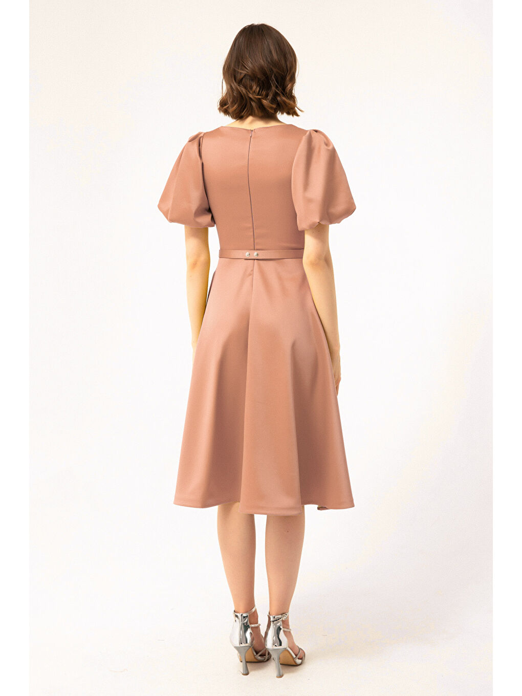 Pembe Kadın Pudra Balon Kollu Taşlı Kemerli Mini Saten Abiye Elbise-4