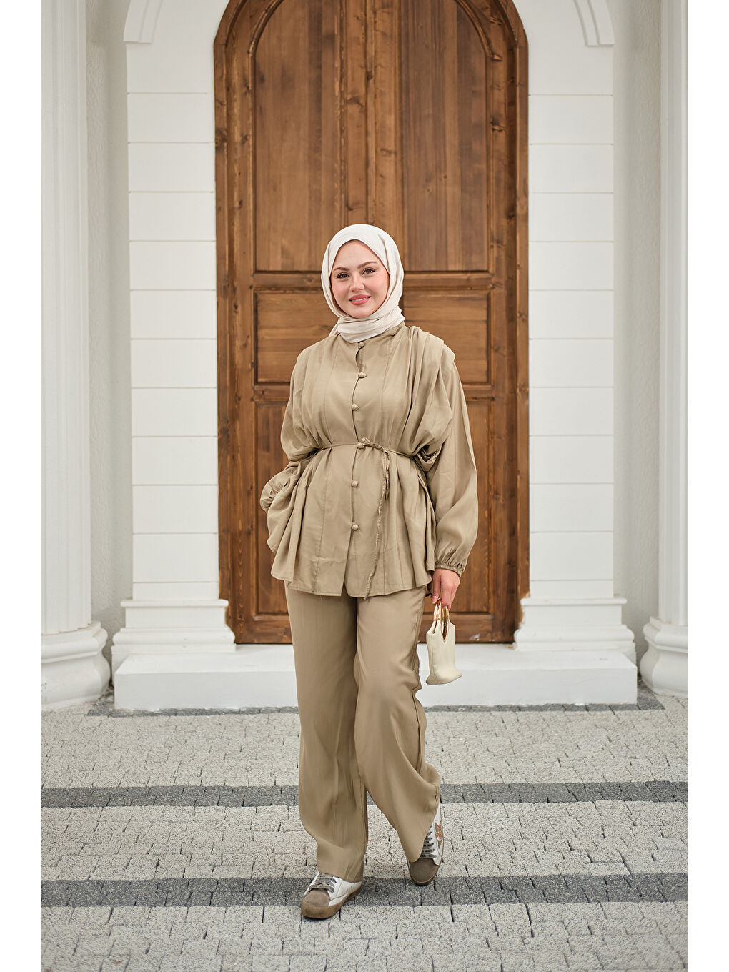 Ekru Kadın Çoban Düğmeli Pantolonlu Pilise Detay Takım Krem-4