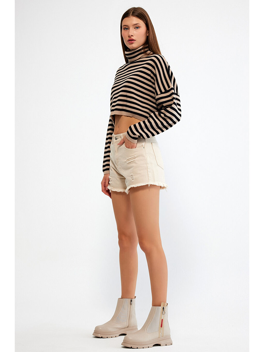 Bej Kadın Ten Cilt Kalın Termo Taban Çift Fermuarlı Lastikli Bot-1