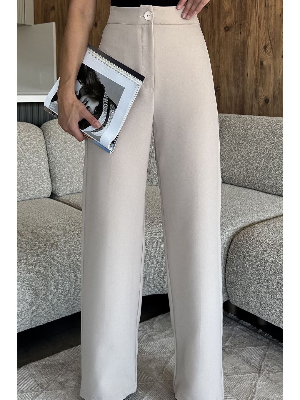 Bej Kadın Bol Paça Kumaş Pantolon